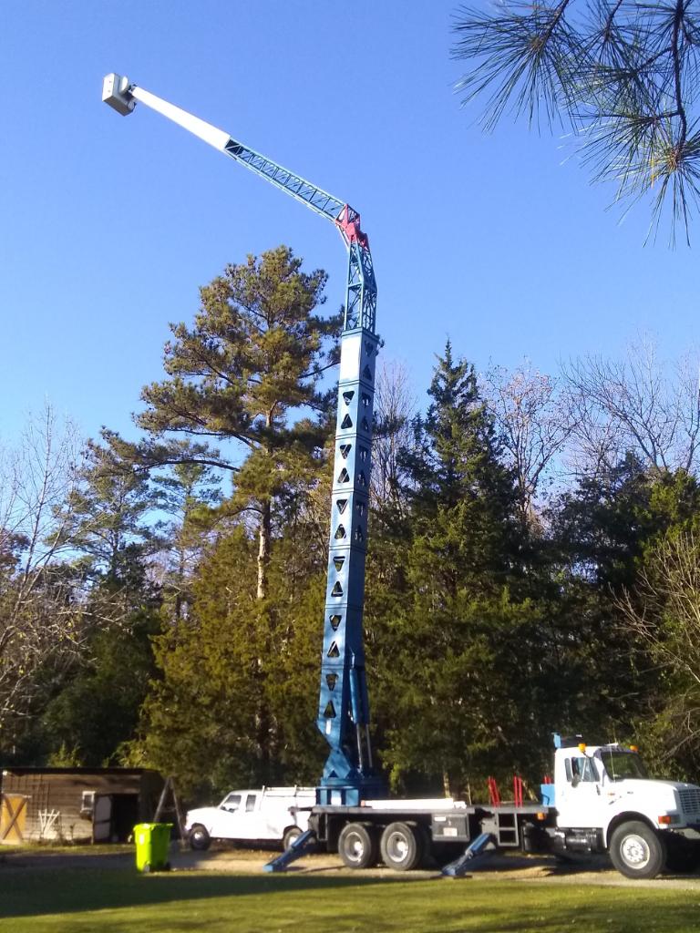 Tiger Tree Services crew and equipment